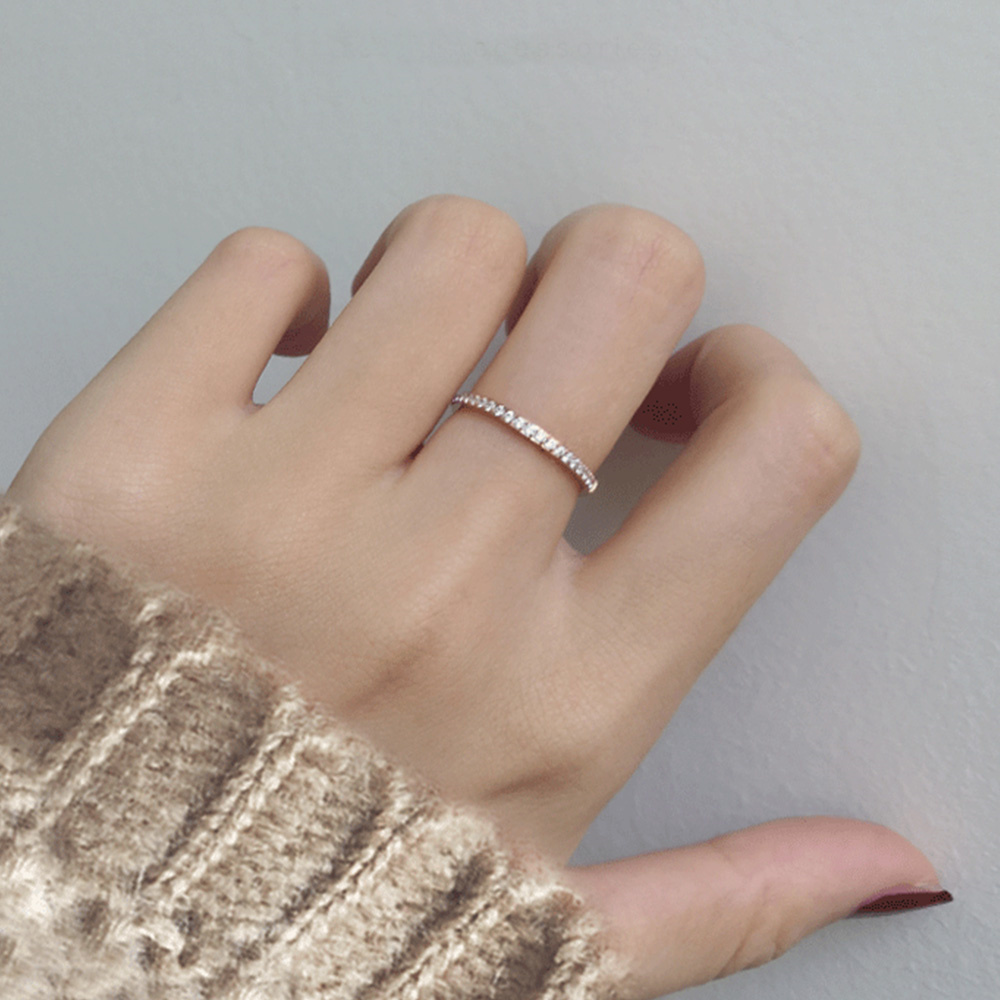 2mm Iced Out Cubic Zirconia Ri - Pilates Ring Magic recension och pris